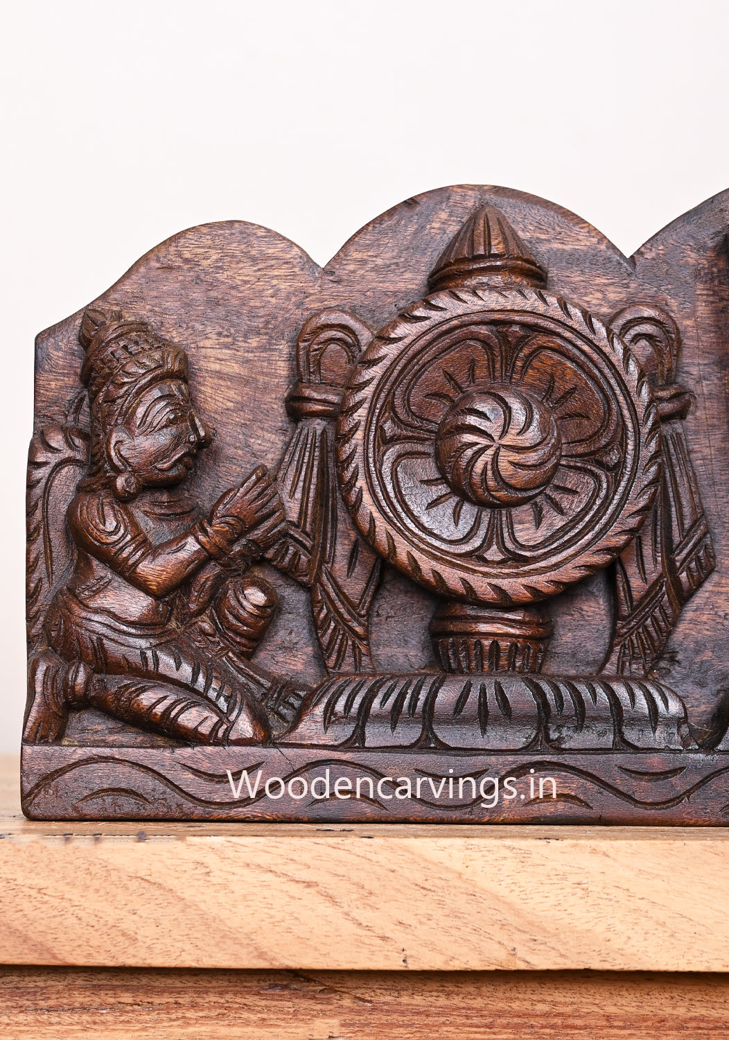 Horizontal Chanku Nama Chakra With Lord Hanuman, Lord Garuda Hooks Fixed Entrance Decor Wall Panel 18"
