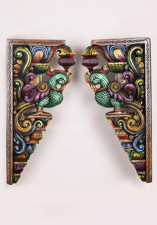 For Gifting and Home Decoration Purpose Realistic Green Coloured Hooks Fixed Wooden Wall Brackets 23"