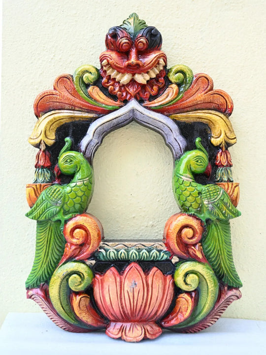 Wooden Yalli Archi Green Parrot Stunning Candle -18"