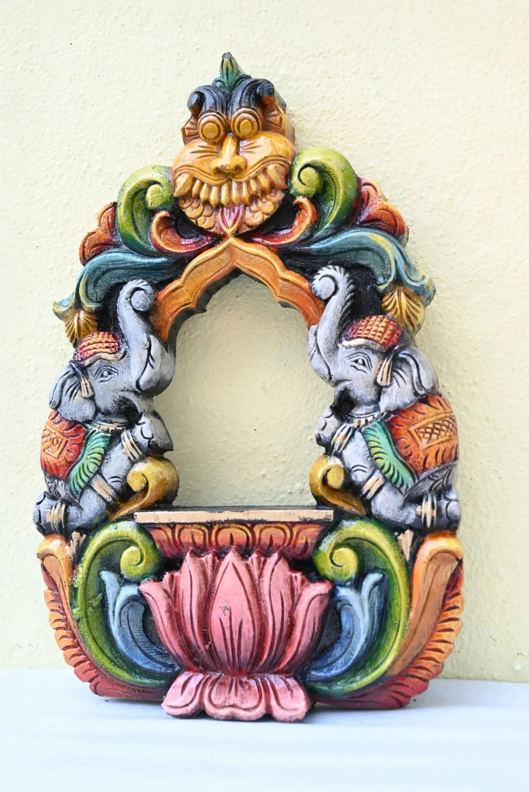 Painted Yalli Elepahat Twin Candle Stand-18"