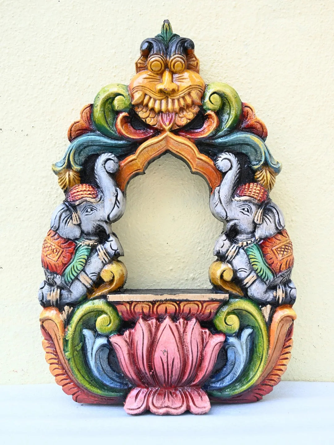 Painted Yalli Elepahat Twin Candle Stand