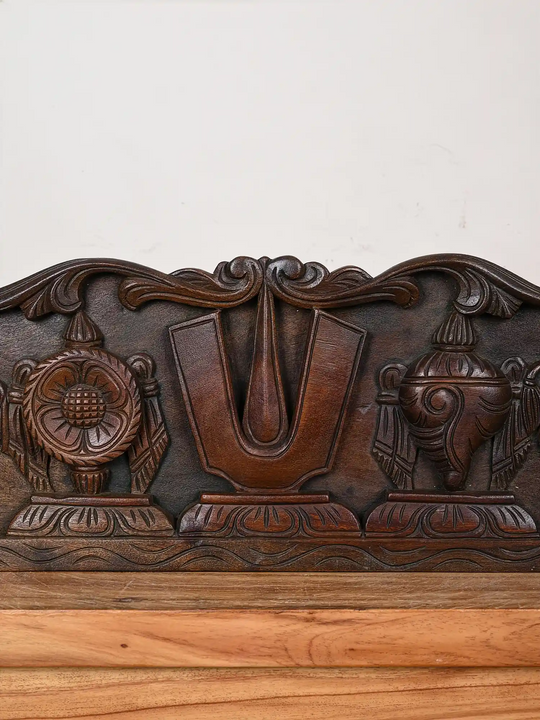 18"Floral Type Shangu Chakra Namam Panel