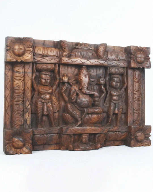 Lord Ganesh with servants 12"