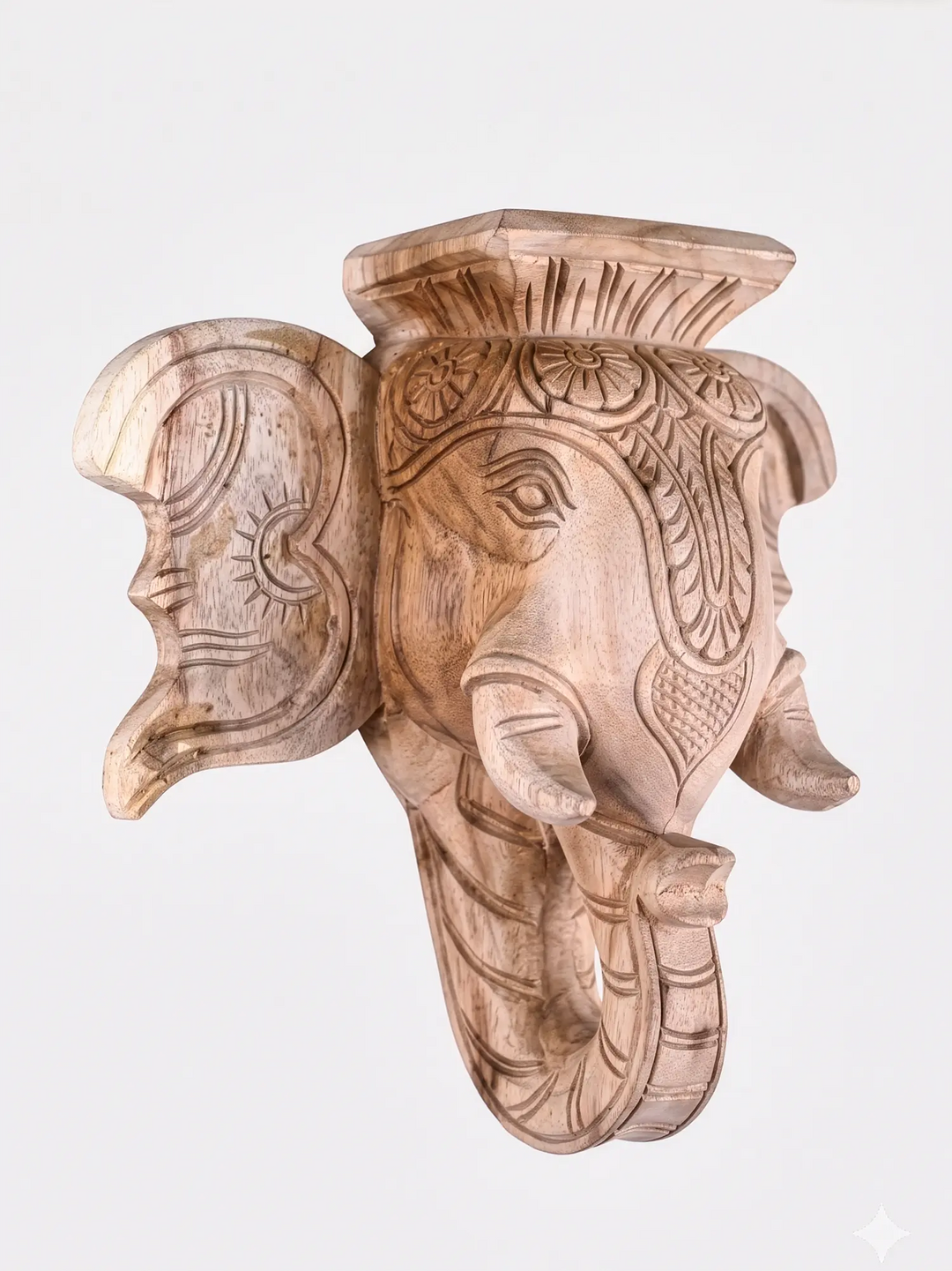 Luxury handcrafted wooden elephant bracket for pillars and walls