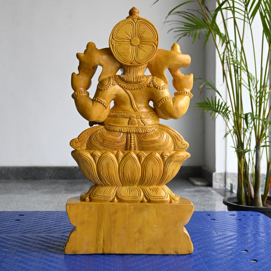 Handmade wooden Ganesh statue for festive gifting