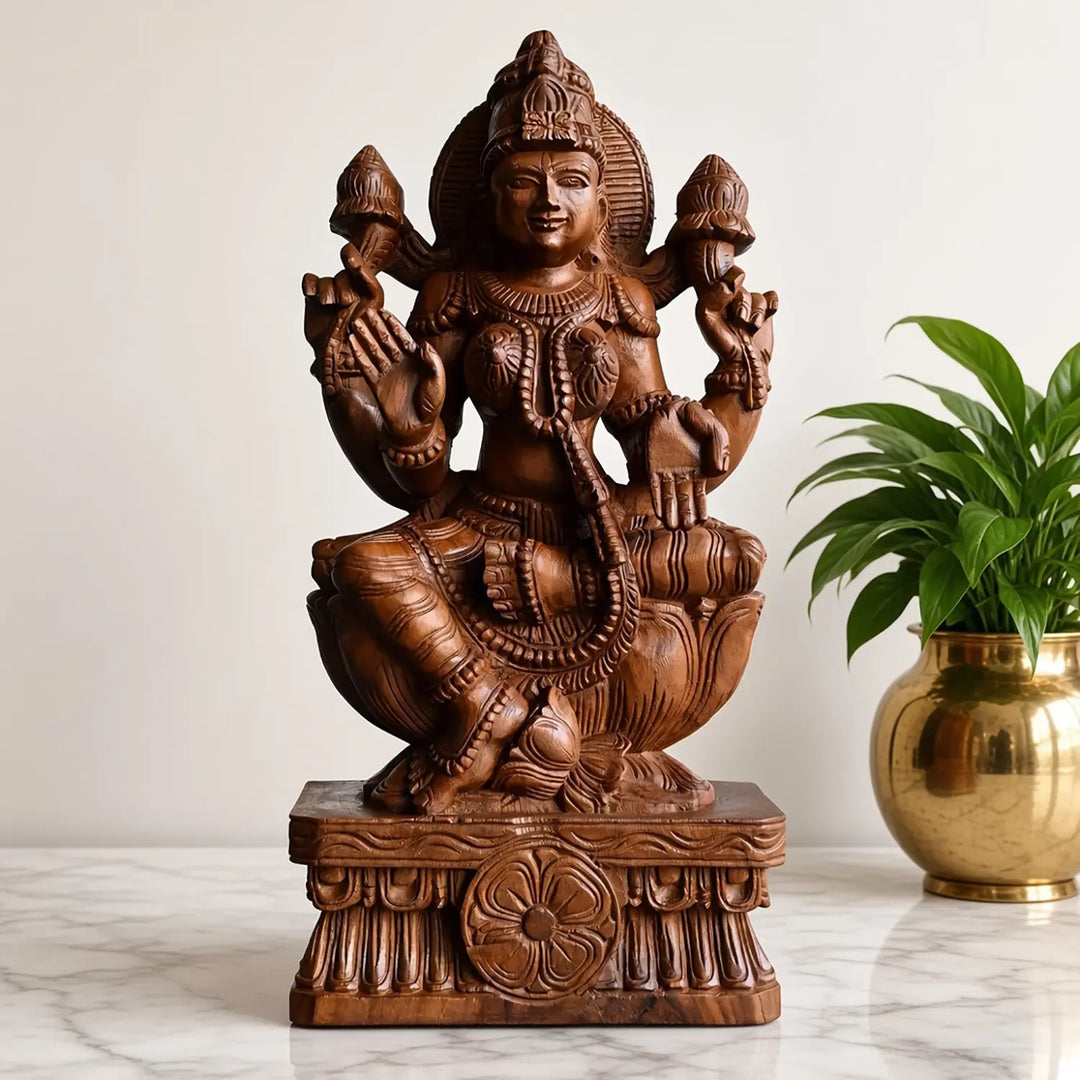 Wooden Mahalakshmi Silai – Traditional Handcrafted Goddess Lakshmi 24"