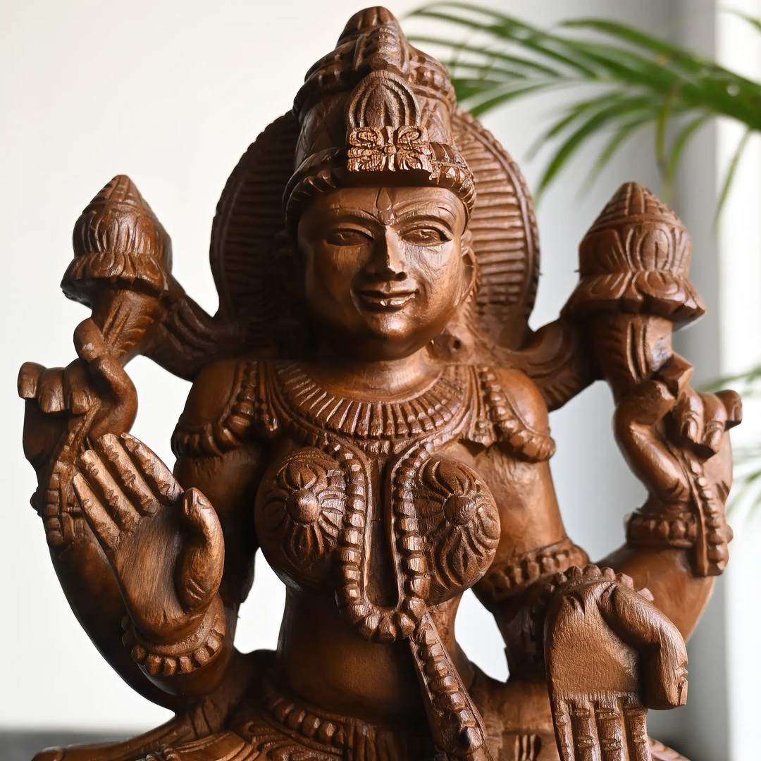 Wooden Mahalakshmi Silai – Traditional Handcrafted Goddess Lakshmi 24"