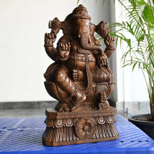 Detailed wooden Ganapathi moorthi for spiritual home decor