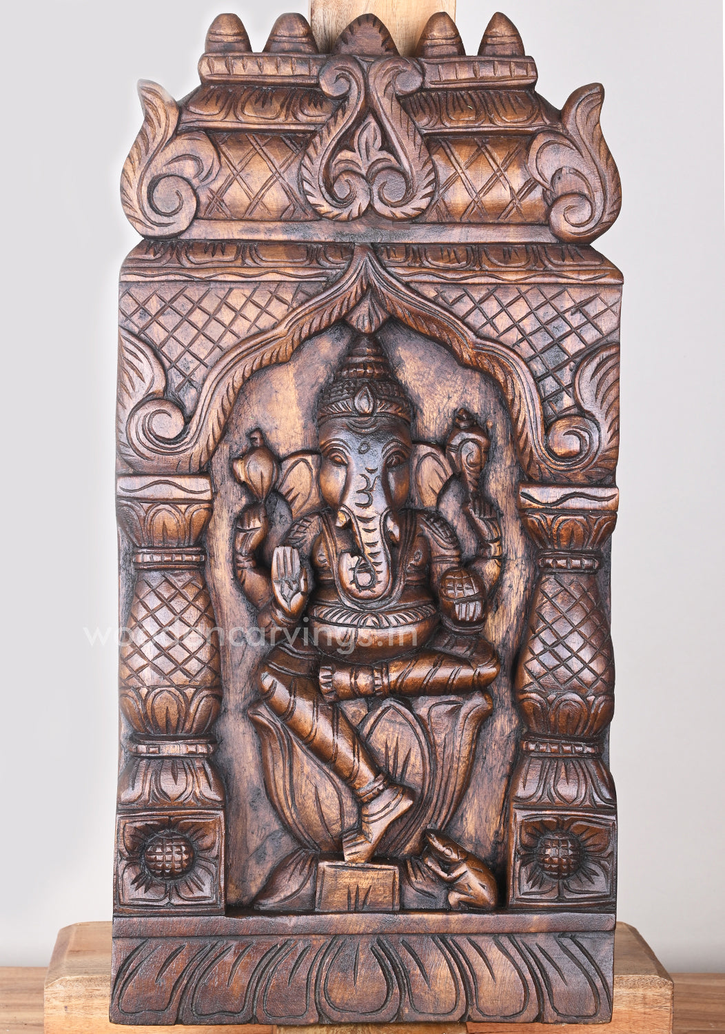 Traditional Ganesha Decorative Gopuram & Pillar Design Kavadi Wall Mount 24"
