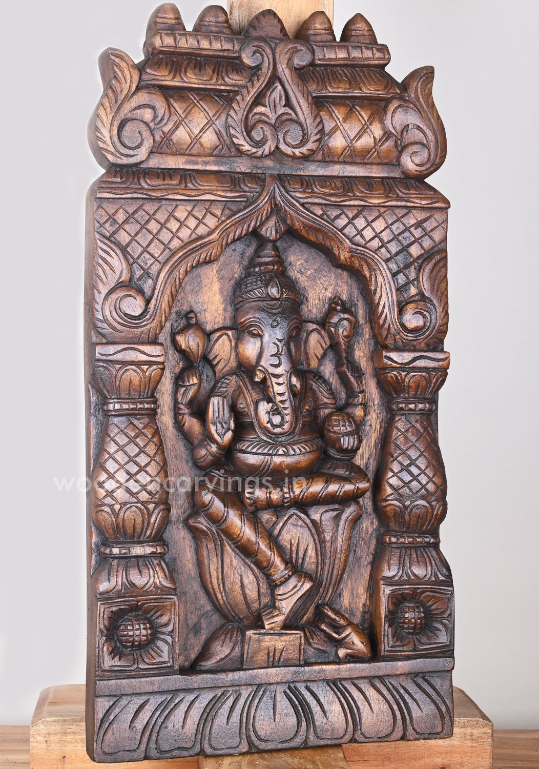 Traditional Ganesha Decorative Gopuram & Pillar Design Kavadi Wall Mount 24"