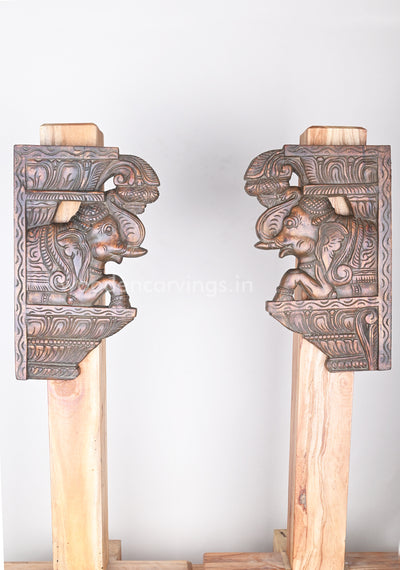 Handled Easy Light Weight Fine Finishing Upraised Elephants Wall Brackets 15"