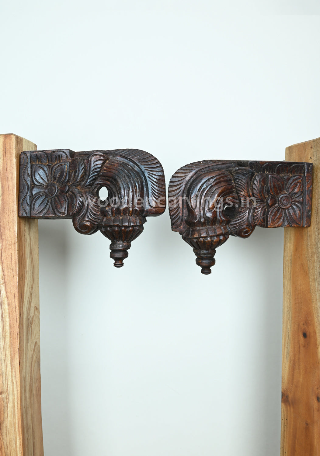 Floral Design Wooden Bodhil Handmade Hooks Fixed Light Weight Brackets 10"