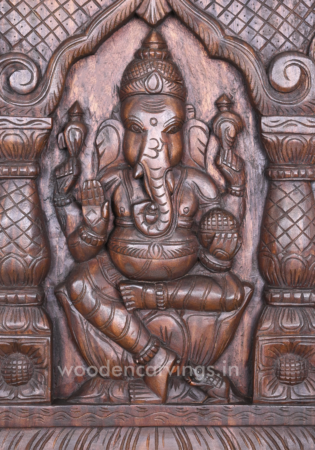 Pillar with Mandap Design Ganapathi Seated on Lotus Wooden Handmade Kavadi Wall Mount 37"