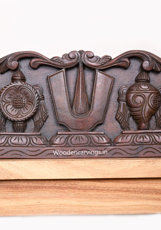 Auspicious Thirunamam With Ayuthas Chanku and Chakra Simple Floral Design Hanuman, Garuda Wall Panel 18"