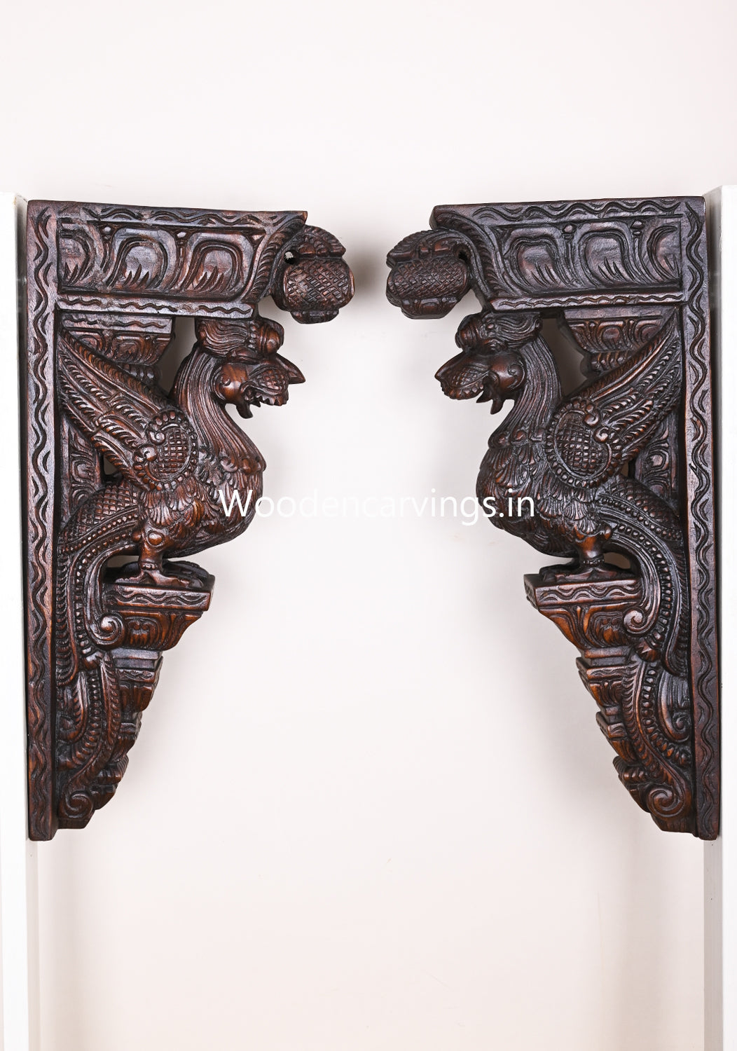 Standing Yaazhi Bird Designed Wooden Dark Brown Finishing Hooks Fixed Wooden Wall Brackets 24"
