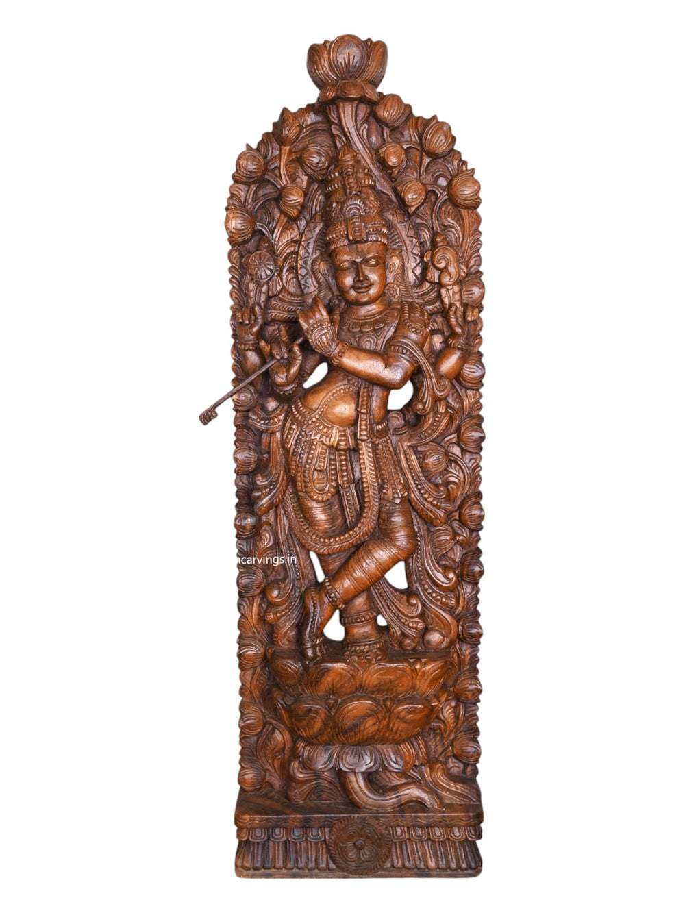 wooden joliwork krishna statue