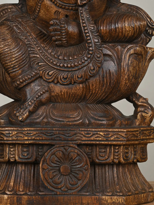 Ganesh Lalitasana Posture On Lotus 24"