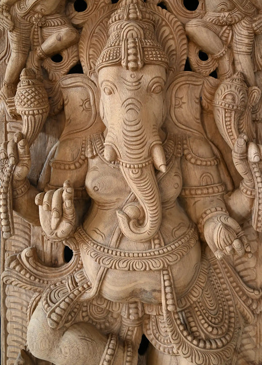 Nritya Ganapati on Mooshika with Siddhi & Buddhi 60"
