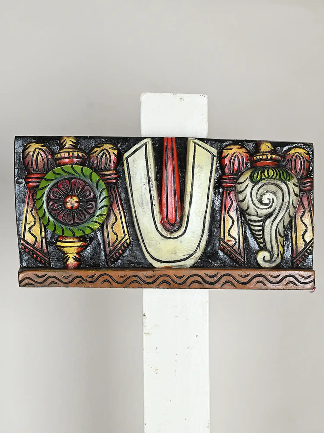 Thirunamam with Shanka Chakra – Horizontal Wooden