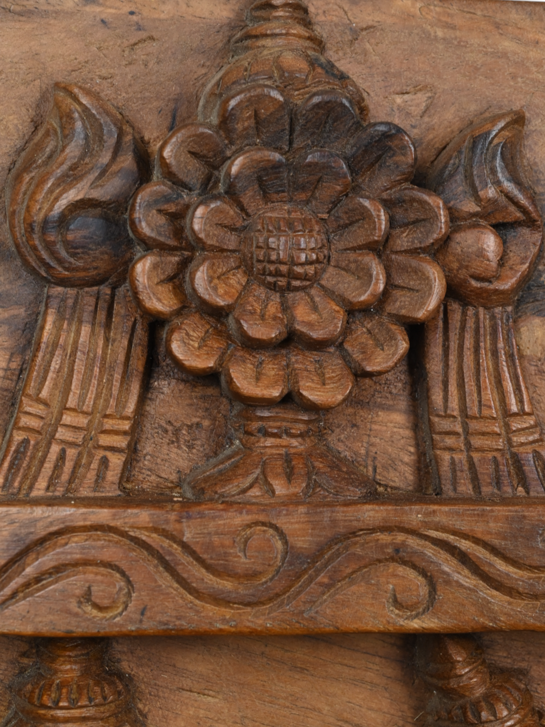 Horizondal Dhasavathara Wall Panel 48"