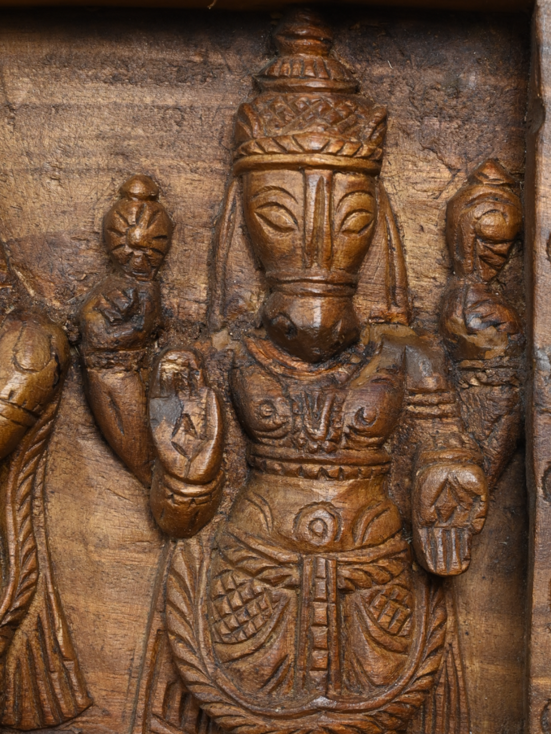 Horizondal Dhasavathara Wall Panel 48"