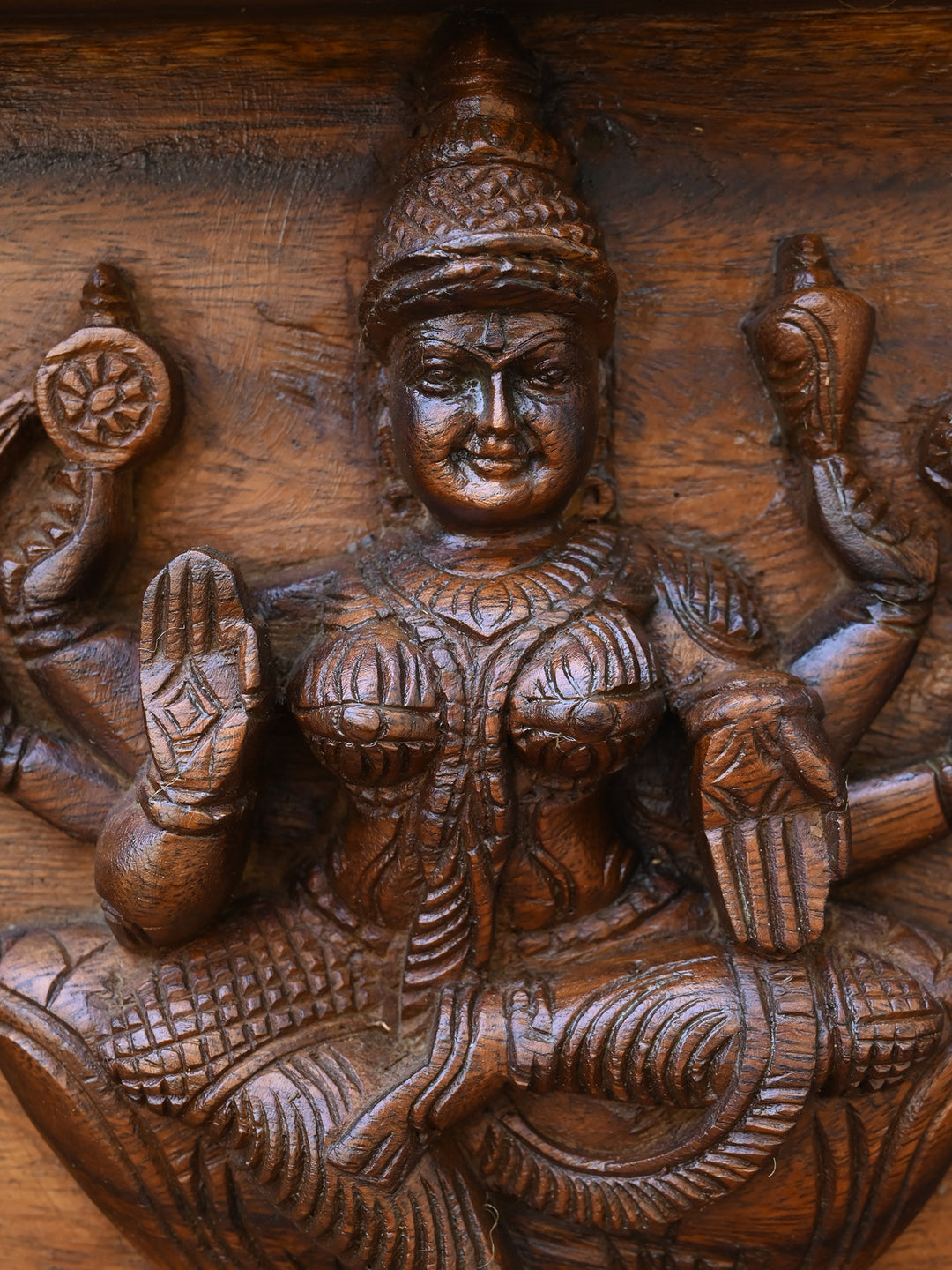 Lord Vishnu with Astalakshmi Wooden panel -72"