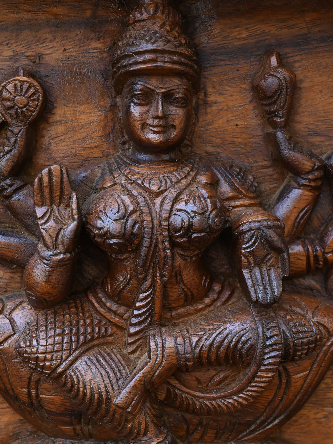 Lord Vishnu with Astalakshmi Wooden panel -72"