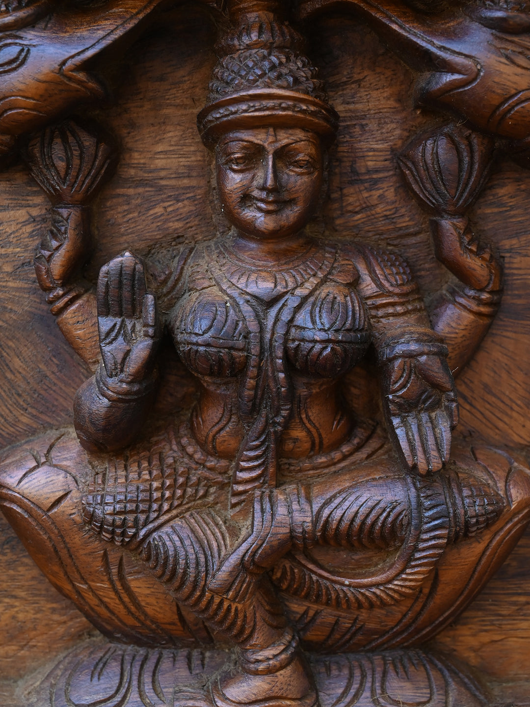Lord Vishnu with Astalakshmi Wooden panel -72"