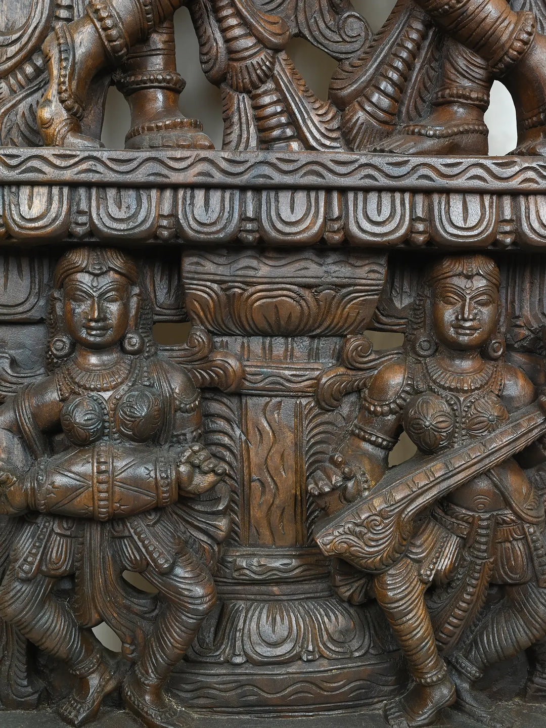 6 Feet God Radha Krishna Jali Work
