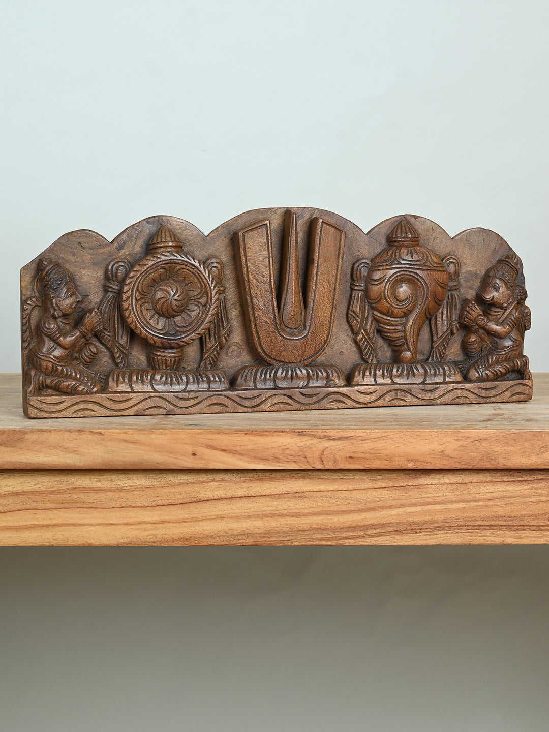 Lord Vishnu Shangu Chakra Namam 