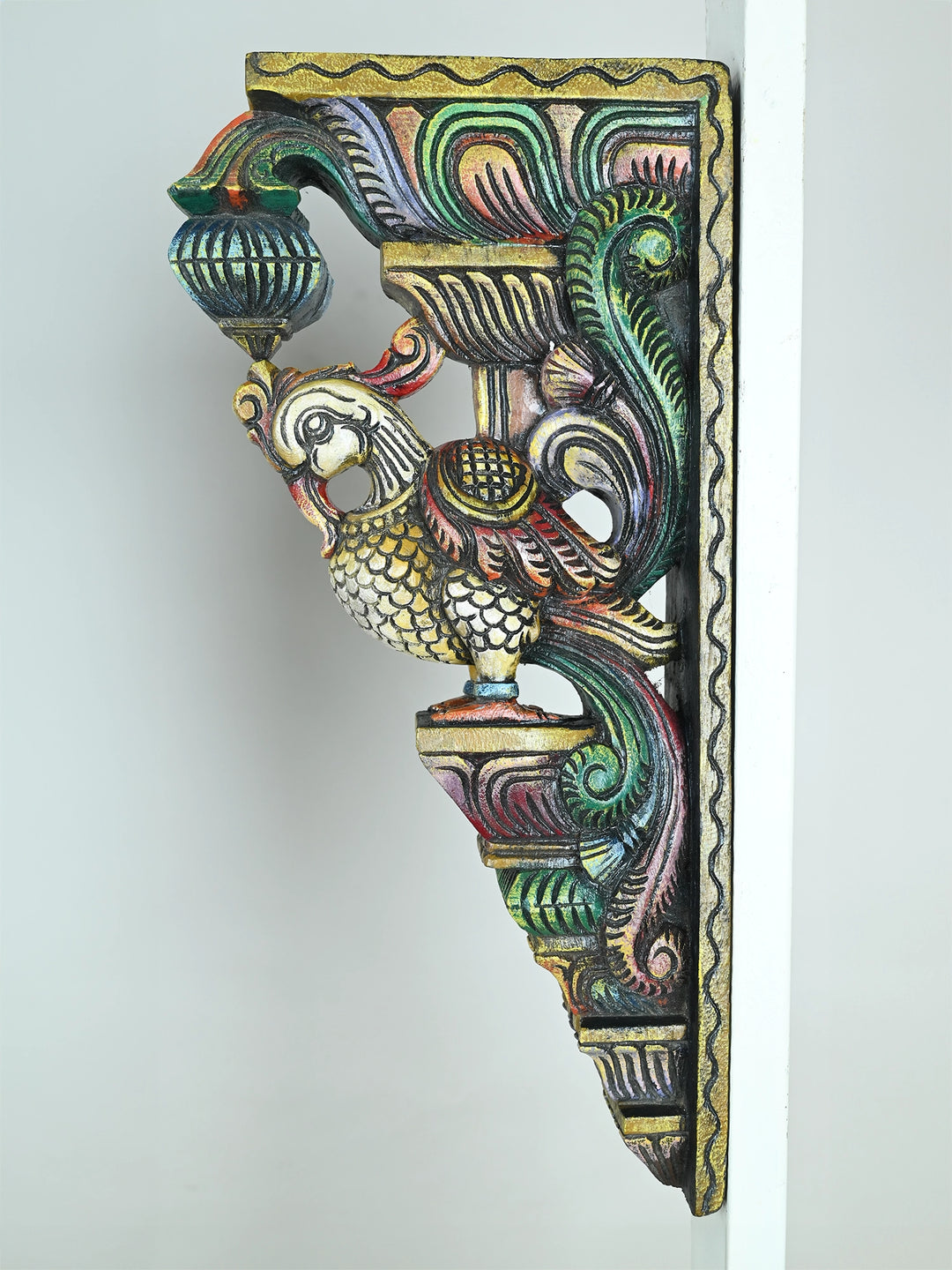 Delicately Parrot Wall Brackets 18"