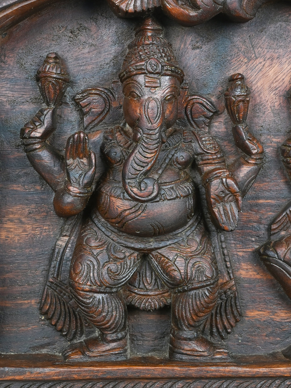 Vaagai Ganesh wall panel-24"