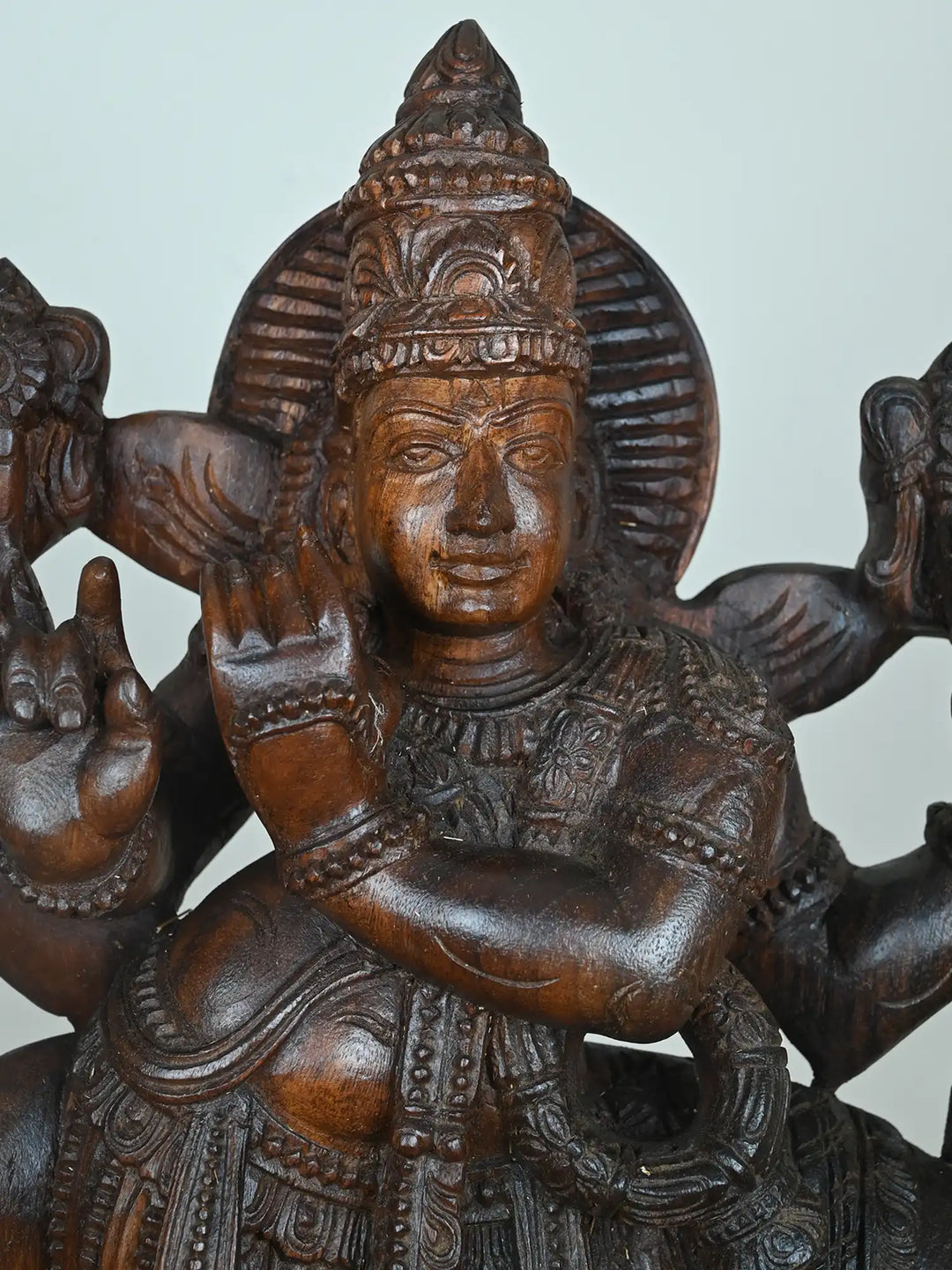 Krishna Wooden Statue Playing Pullankuzhal-24