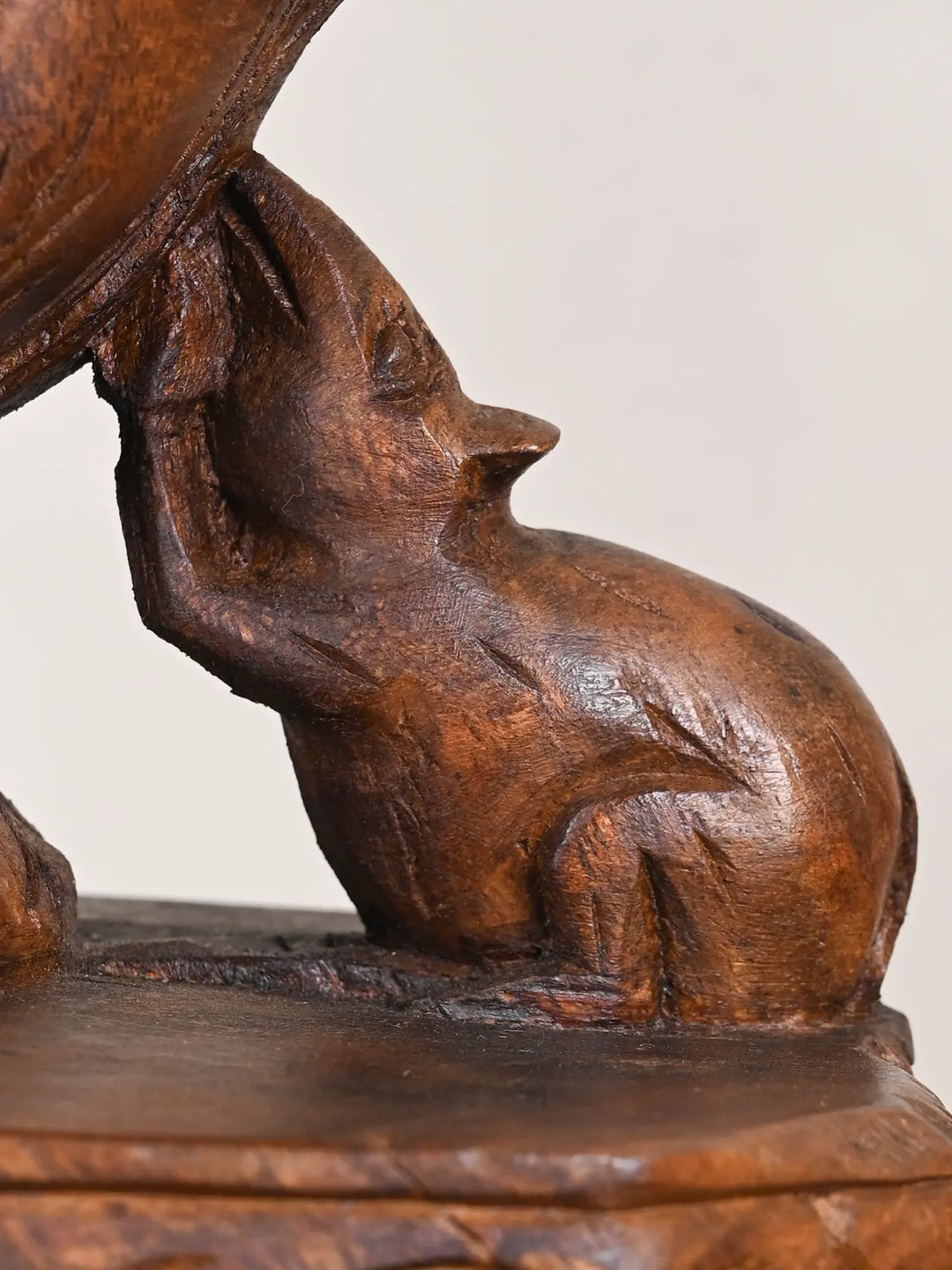 Wooedn Vallabha Ganesha idol