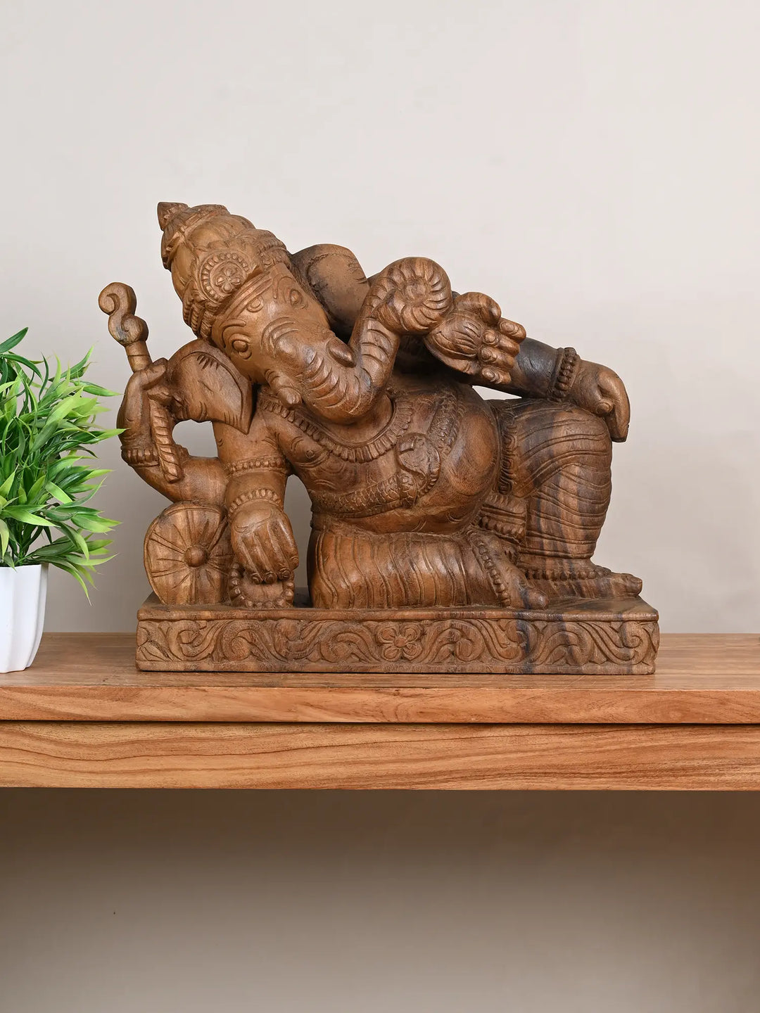  Ganesha Wooden Statue