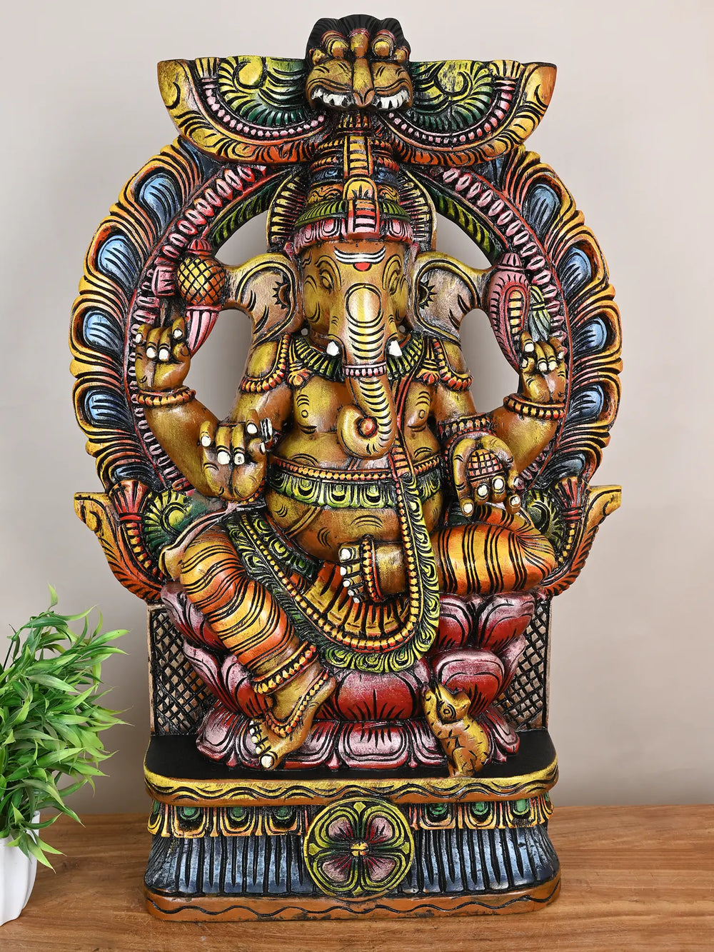 Wooden Arch Ganesh Statue