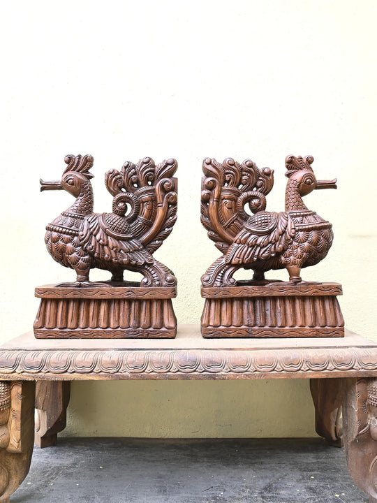 Wooden coupe of Hamsa bird