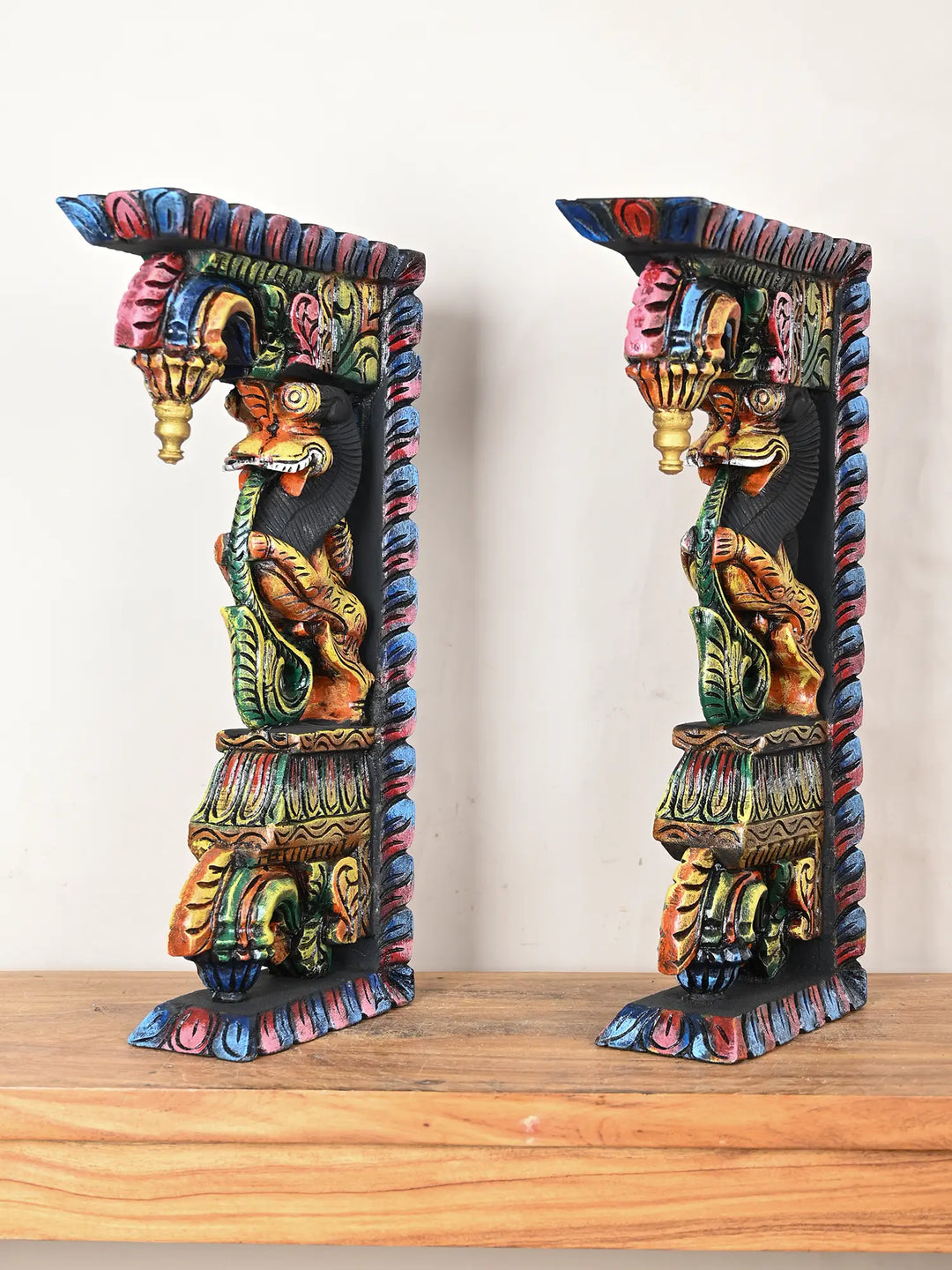 Wooden pair of Yali brackets