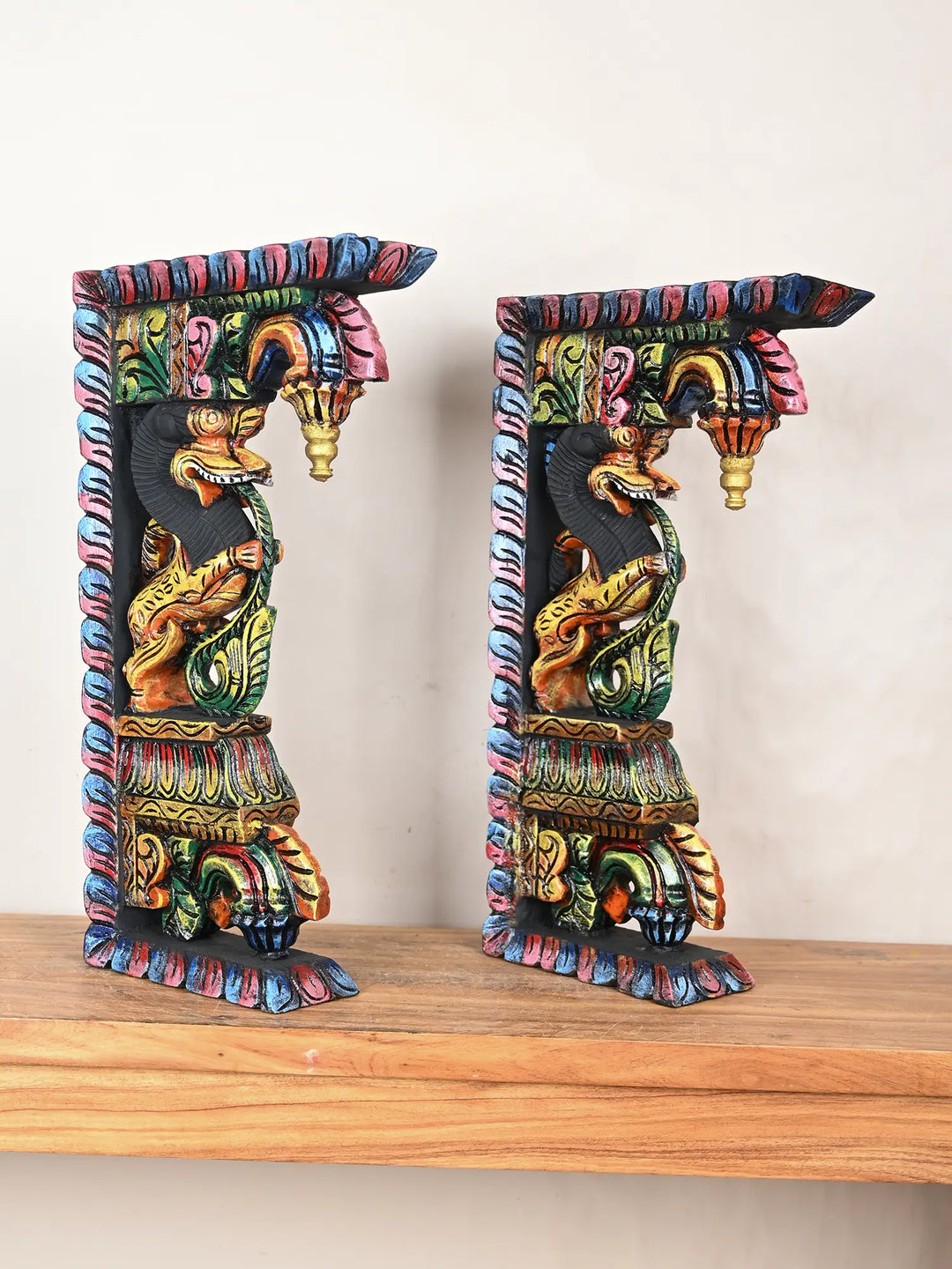 Wooden pair of Yali brackets