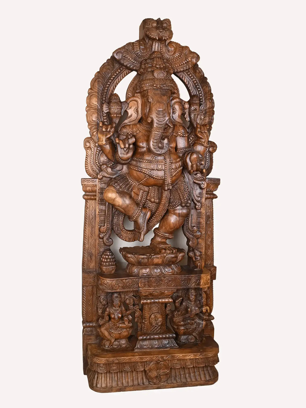 Wooden Nritya Ganapati jaliwork