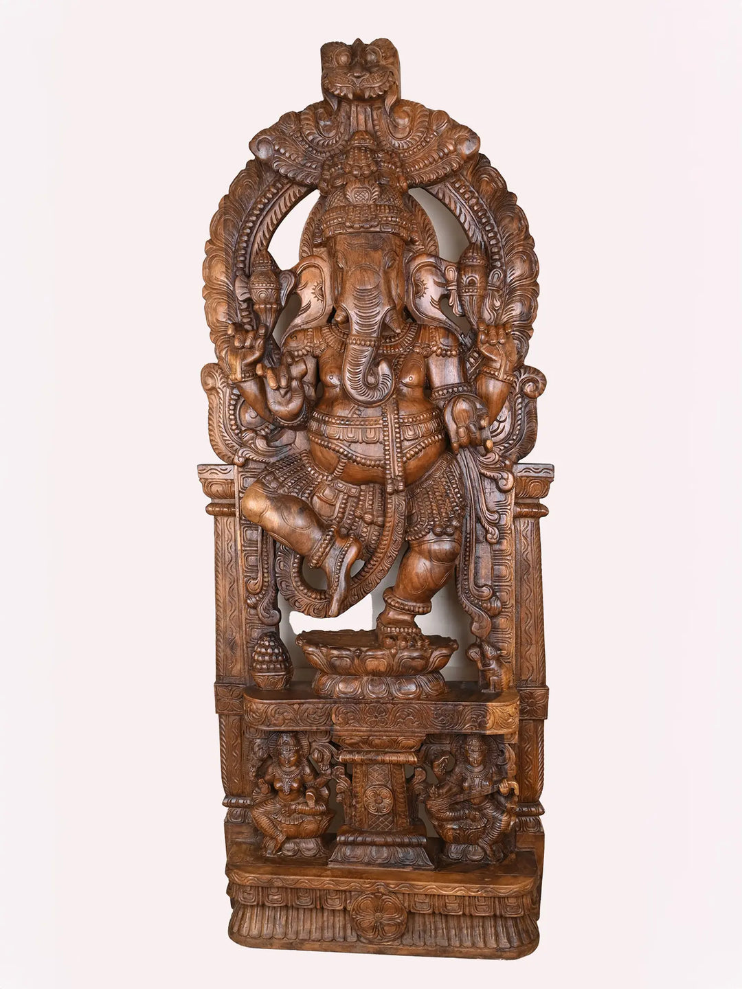 Wooden Nritya Ganapati jaliwork
