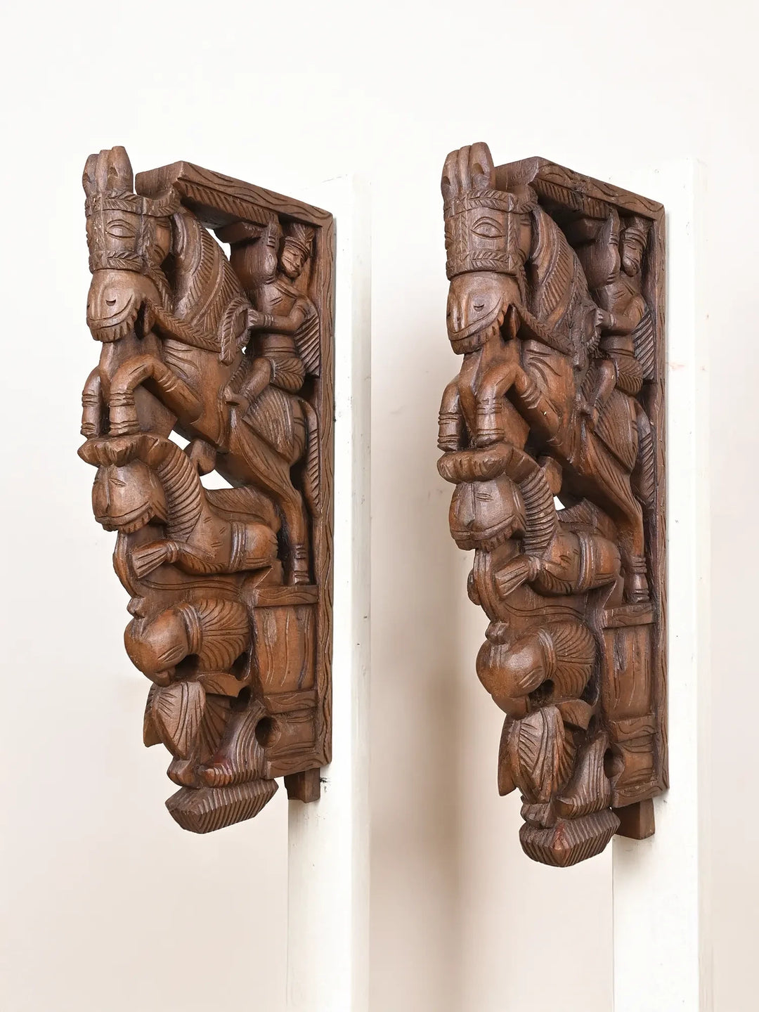 Pair of traditional wooden horse brackets
