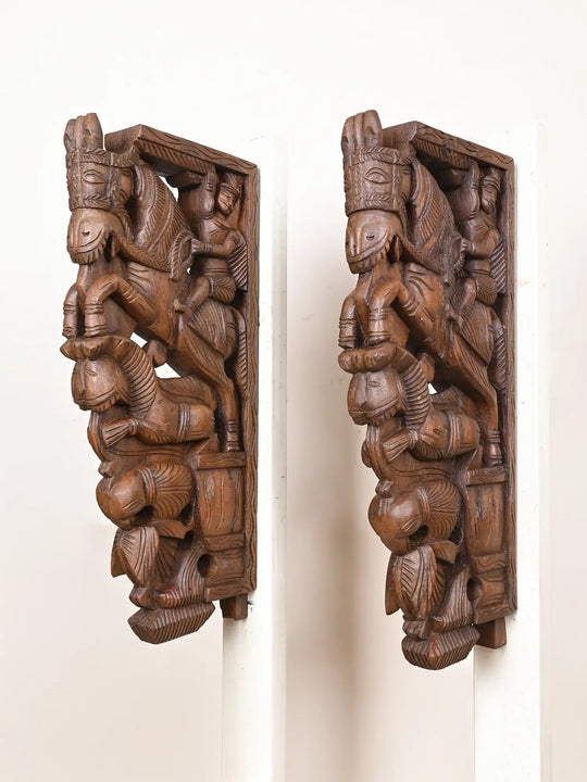 Pair of traditional wooden horse brackets