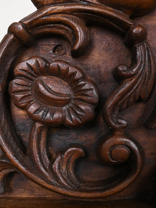 Vishnu's Symbol Chakra, Shankha, and Namam 42"