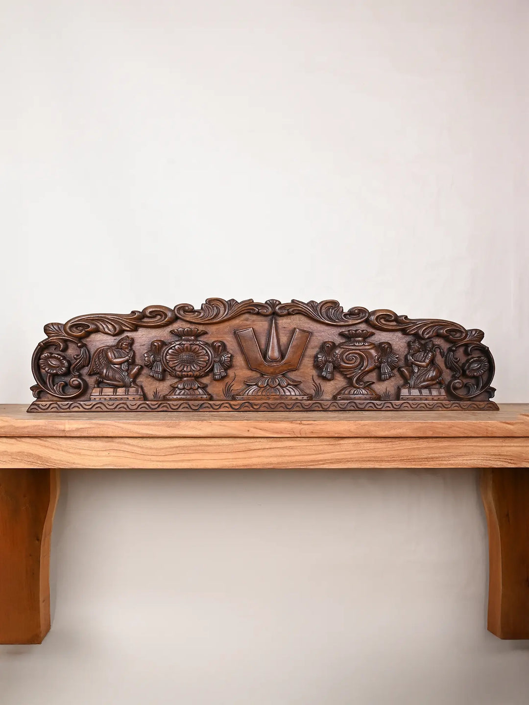 Wooden Lord Vishnu’s symbols