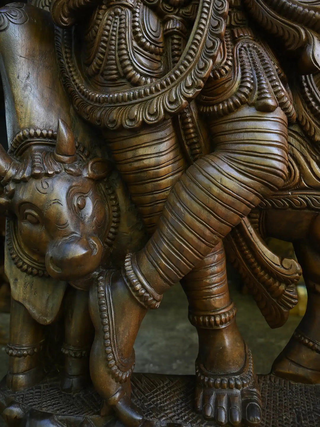 7Ft Jaliwork Krishna’s Melody and Radha’s Grace Captured