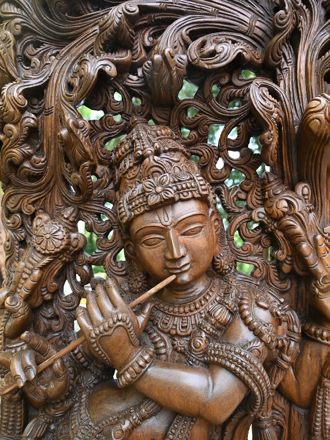 80" Jaliwork Lord Krishna With Cow