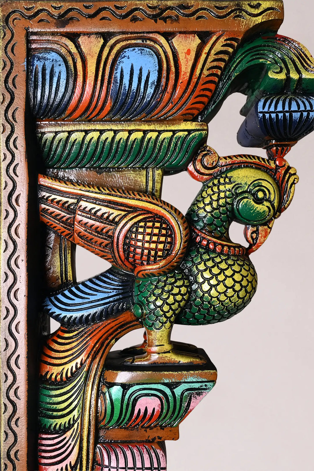 Peacock Wooden Wall Bracket Set 24"