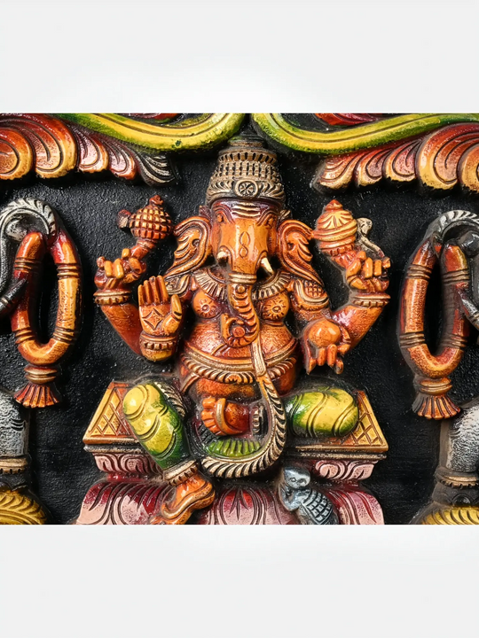 Vintage finish wooden elephant brackets for luxury interiors