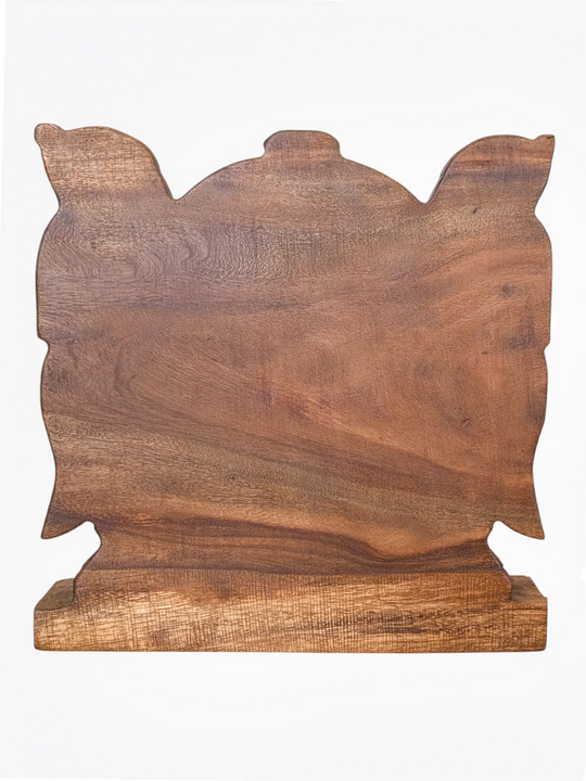 Wooden Vinayagar statue featuring intricate parrot carvings